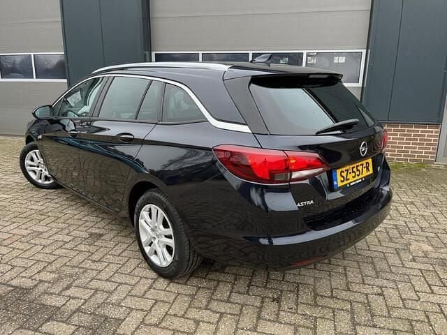 Occasion Opel Astra Edition 105 PK (77 kW) 2018 Blauw Stationwagen