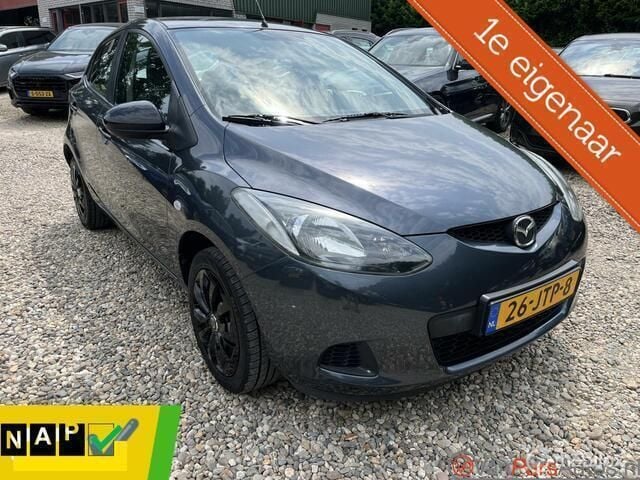 Grijs Gebruikt 2009 Mazda 2 Hatchback | € 5.499 (Iets duurder) - Afbeelding 1/4