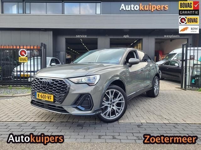 Grijs Gebruikt 2020 Audi Q3 Sportback Proline SUV | € 32.950 (Eerlijke prijs) - Afbeelding 1/4