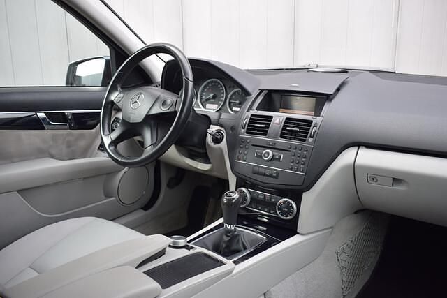 Occasion Mercedes C180 Business 157 PK (115 kW) 2010 Grijs Sedan