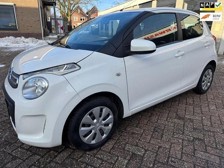 Wit Occasion 2018 Citroën C1 Feel Hatchback | € 6.950 (Goede deal) - Afbeelding 1/4