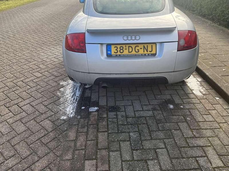 Occasion Audi TT 179 PK (131 kW) 1999 Grijs Coupé