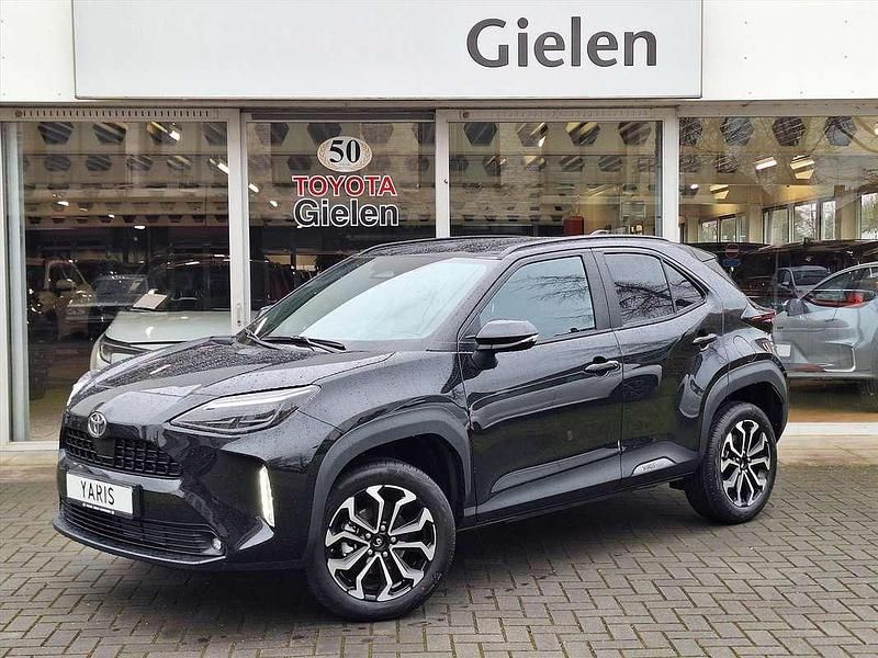 Zwart Nieuw 2025 Toyota Yaris Cross Comfort SUV | € 32.900 (Eerlijke prijs) - Afbeelding 1/3