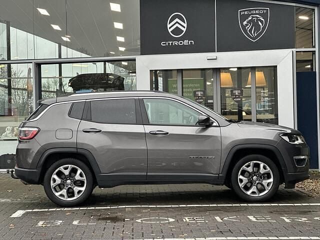 Occasion Jeep Compass Opening Edition 140 PK (102 kW) 2018 Grijs SUV
