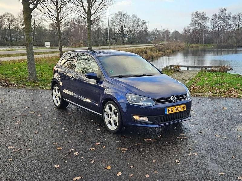 Blauw Gebruikt 2011 VW Polo Highline Hatchback | € 2.300 (Eerlijke prijs) - Afbeelding 1/4