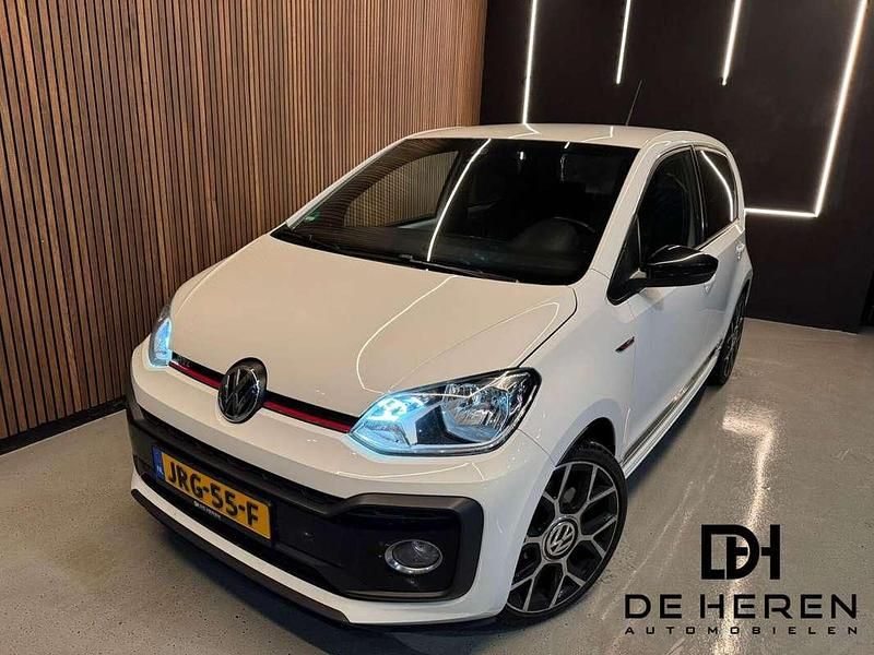 Wit Occasion 2019 VW up! Sportline Hatchback | € 13.950 (Goede deal) - Afbeelding 1/4