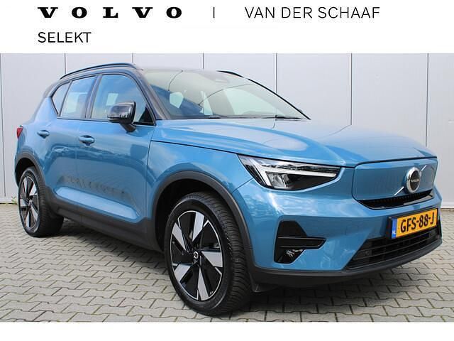 Blauw Gebruikt 2024 Volvo XC40 Plus SUV | € 43.950 (Eerlijke prijs) - Afbeelding 1/4