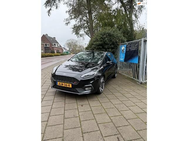 Zwart Gebruikt 2019 Ford Fiesta ST Hatchback | € 20.750 (Eerlijke prijs) - Afbeelding 1/4