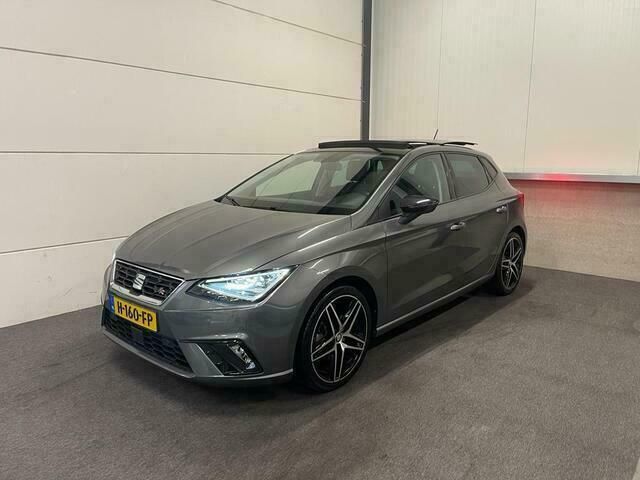 Grijs Gebruikt 2018 Seat Ibiza FR Hatchback | € 21.450 (Duur) - Afbeelding 1/4