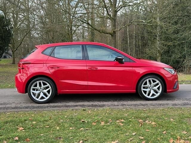 Occasion Seat Ibiza Business 110 PK (80 kW) 2021 Rood Hatchback