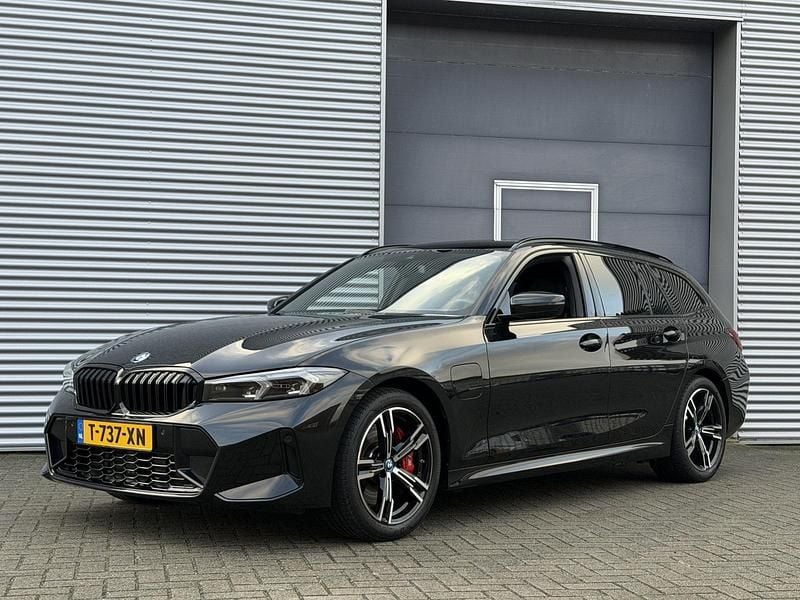 Occasion BMW 330 293 PK (215 kW) 2023 Zwart Stationwagen