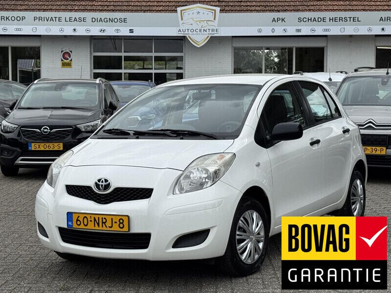 Wit Gebruikt 2010 Toyota Yaris Hatchback | € 4.999 (Duur) - Afbeelding 1/4