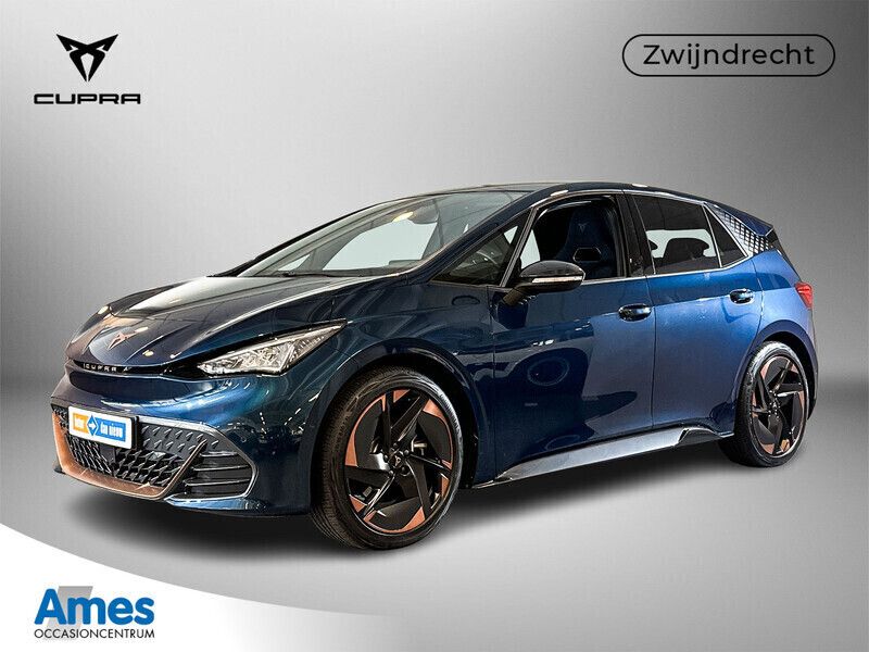 Blauw, metallic lak Nieuw 2024 Cupra Born e-Boost Hatchback | € 34.995 (Eerlijke prijs) - Afbeelding 1/3