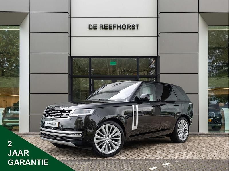 Zwart Gebruikt 2022 Land Rover Range Rover First Edition SUV | € 149.900 - Afbeelding 1/4