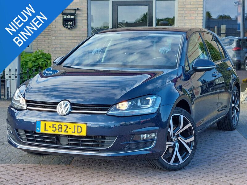 Blauw Gebruikt 2016 VW Golf VII Highline Hatchback | € 16.000 (Goede deal) - Afbeelding 1/4