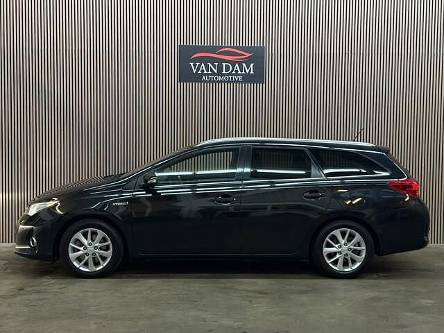 Occasion Toyota Auris Touring Sports 99 PK (72 kW) 2014 Zwart (metallic) Stationwagen