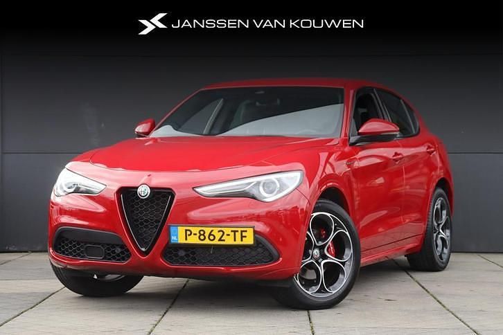 Gebruikt 2021 Alfa Romeo Stelvio Veloce SUV | € 46.890 (Eerlijke prijs) - Afbeelding 1/4