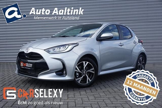 Zilver Nieuw 2025 Toyota Yaris Hatchback | € 26.880 (Goede deal) - Afbeelding 1/4