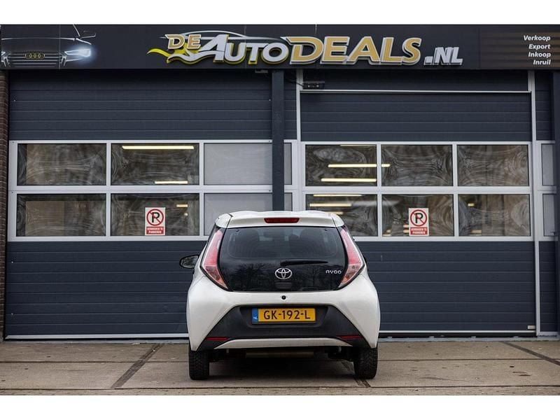 Occasion Toyota Aygo 69 PK (50 kW) 2015 Wit Hatchback