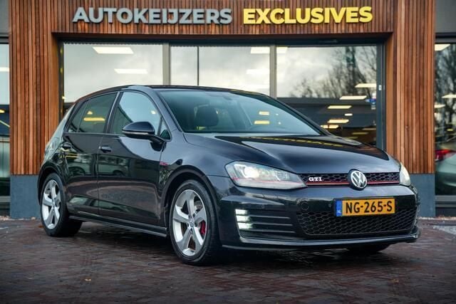 Occasion VW Golf VII GTI 221 PK (162 kW) 2016 Zwart Hatchback