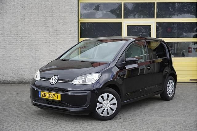 Zwart Gebruikt 2019 VW up! move up! Hatchback | € 6.950 (Goede deal) - Afbeelding 1/4
