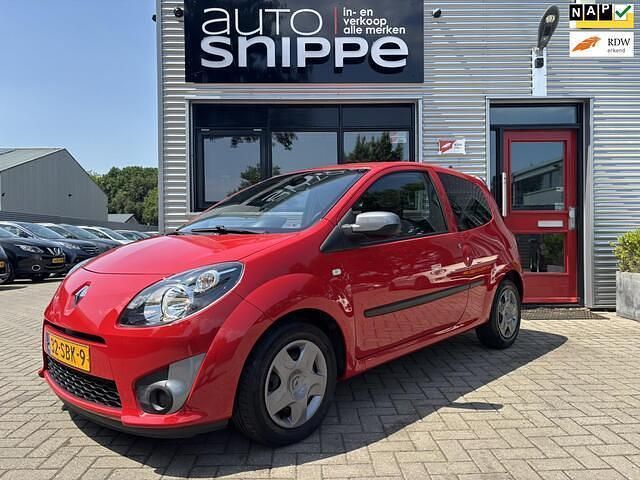 Rood Gebruikt 2011 Renault Twingo Collection Hatchback | € 4.450 (Eerlijke prijs) - Afbeelding 1/4