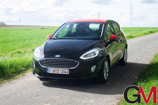 Zwart Gebruikt 2018 Ford Fiesta Titanium Hatchback | € 12.950 (Super prijs) - Afbeelding 1/4