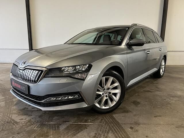 Overige Occasion 2020 Skoda Superb Stationwagen | € 19.450 (Super prijs) - Afbeelding 1/4
