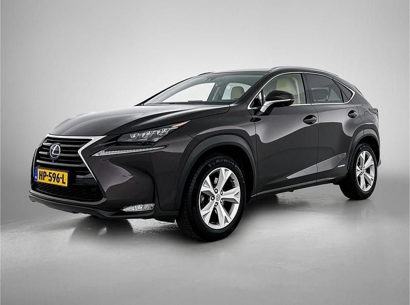 Occasion Lexus NX300h President Line 197 PK (144 kW) 2015 Bruin SUV