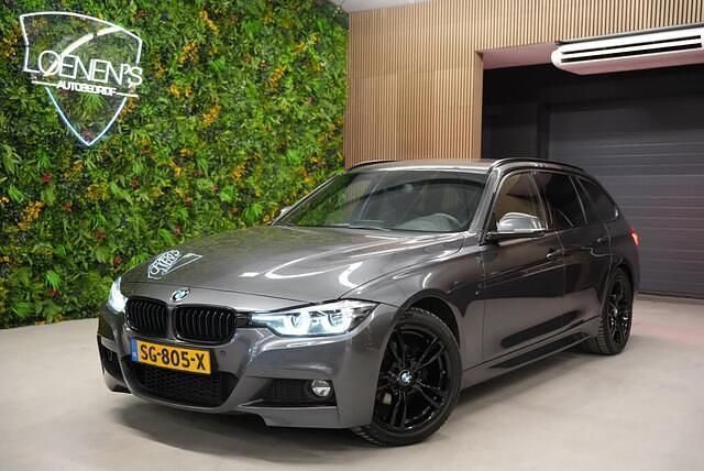 Occasion BMW 318 M Sport 136 PK (100 kW) 2018 Grijs (metallic) Stationwagen