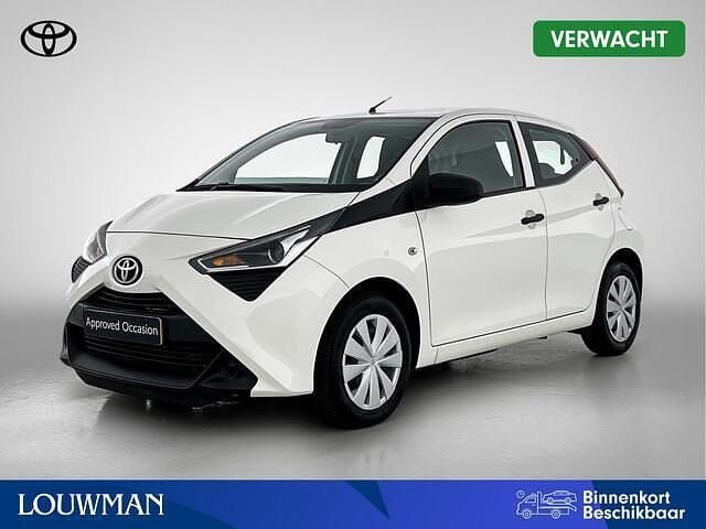 Wit Gebruikt 2021 Toyota Aygo Hatchback | € 11.950 (Eerlijke prijs) - Afbeelding 1/4
