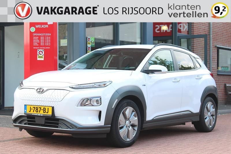Wit Gebruikt 2020 Hyundai Kona Premium SUV | € 17.545 - Afbeelding 1/4