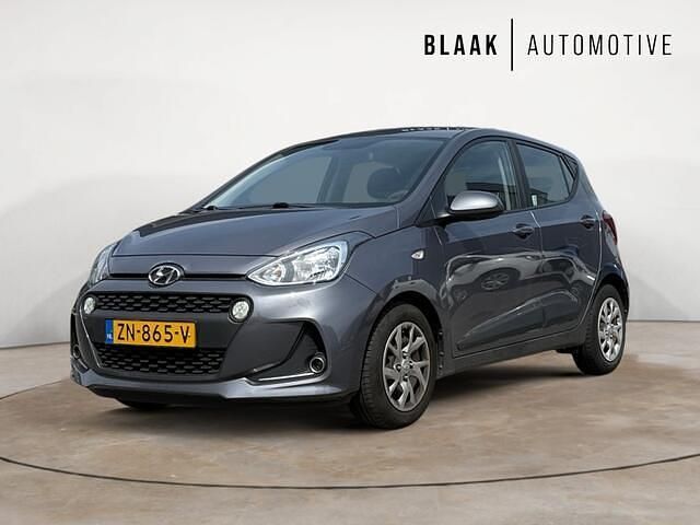 Grijs Gebruikt 2019 Hyundai i10 Comfort Hatchback | € 10.995 (Eerlijke prijs) - Afbeelding 1/4