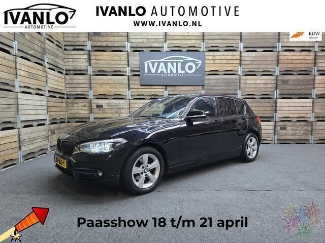 Zwart Gebruikt 2019 BMW 118 Executive Hatchback | € 18.990 (Goede deal) - Afbeelding 1/4