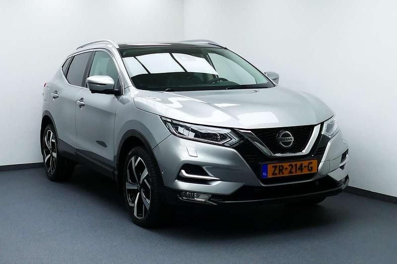 Grijs Gebruikt 2018 Nissan Qashqai Tekna SUV | € 19.949 (Eerlijke prijs) - Afbeelding 1/4