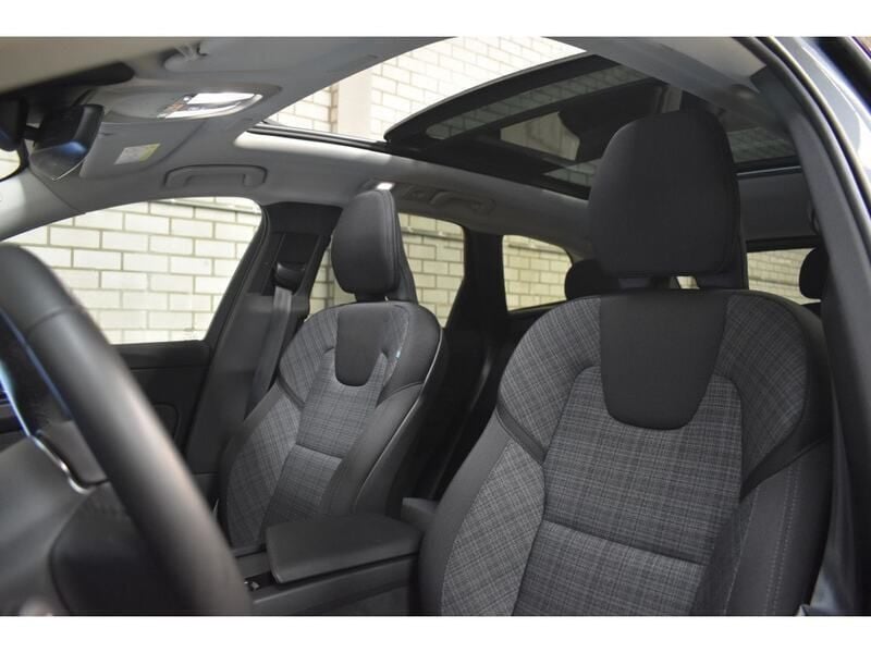 Occasion Volvo XC60 350 PK (257 kW) 2024 Grijs SUV