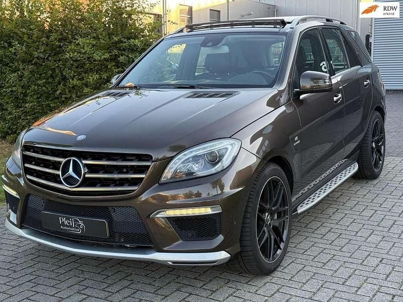 Bruin Gebruikt 2013 Mercedes ML63 AMG AMG SUV | € 29.900 (Super prijs) - Afbeelding 1/4