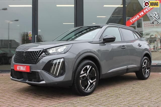 Grijs Gebruikt 2024 Peugeot 2008 Allure SUV | € 23.700 (Super prijs) - Afbeelding 1/4