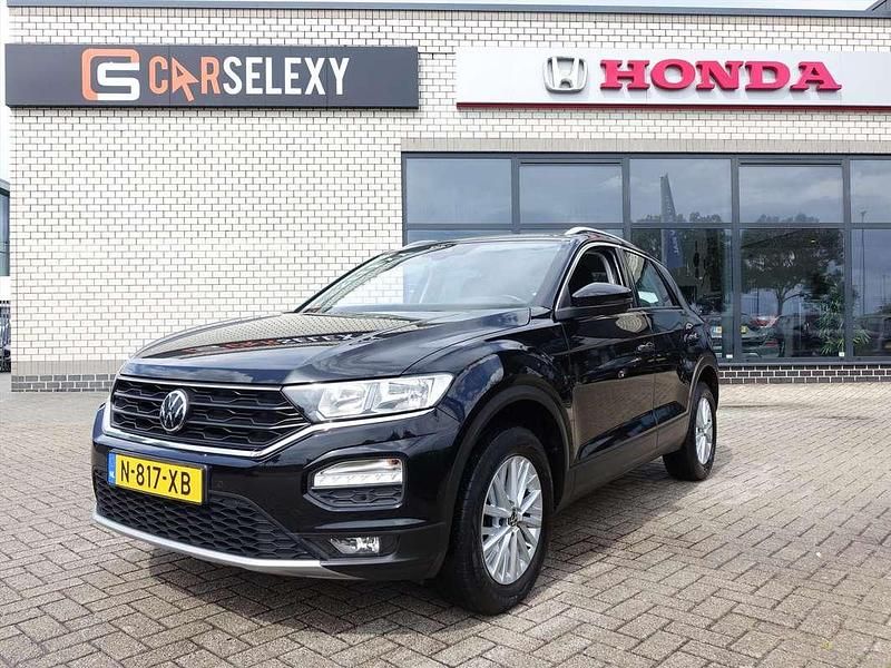 Zwart Gebruikt 2022 VW T-Roc Style SUV | € 26.500 (Super prijs) - Afbeelding 1/4