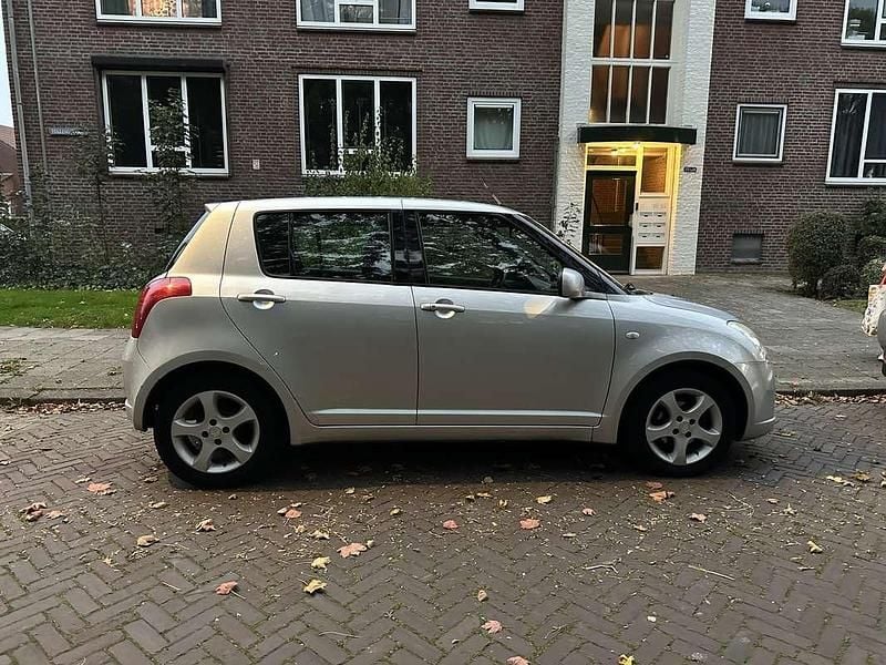 Afbeelding 4/4