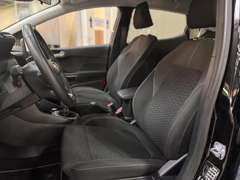 Occasion Ford Fiesta Titanium 2023 Zwart Hatchback