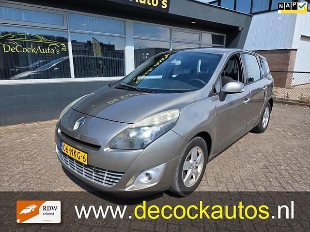 Beige Gebruikt 2010 Renault Grand Scénic III Dynamique MPV | € 3.440 (Goede deal) - Afbeelding 1/4