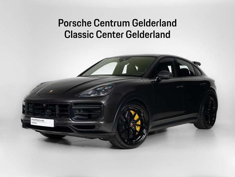 Grijs (metallic) Gebruikt 2023 Porsche Cayenne Turbo GT SUV | € 184.900 - Afbeelding 1/4