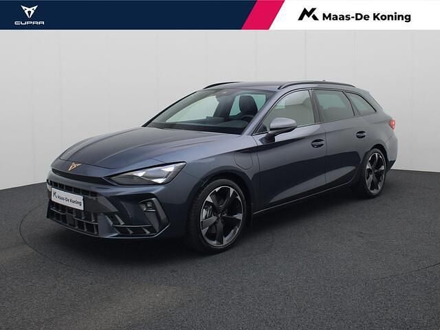 Zwart Nieuw 2025 Cupra Leon Stationwagen | € 42.740 (Duur) - Afbeelding 1/4