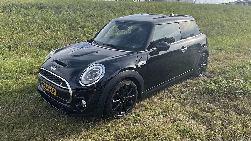 Occasion Mini Cooper SD Chili 170 PK (125 kW) 2016 Zwart Hatchback
