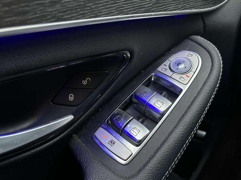 Occasion Mercedes C300e 333 PK (244 kW) 2020 Grijs Stationwagen