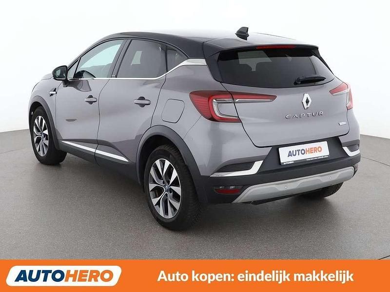Occasion Renault Captur Intens 158 PK (116 kW) 2020 Grijs SUV