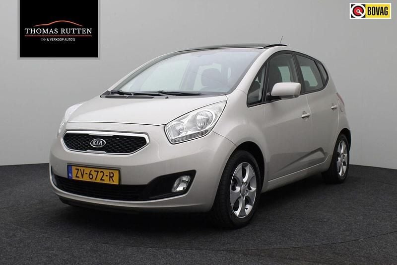 Bruin Gebruikt 2010 Kia Venga Hatchback | € 7.250 (Goede deal) - Afbeelding 1/4
