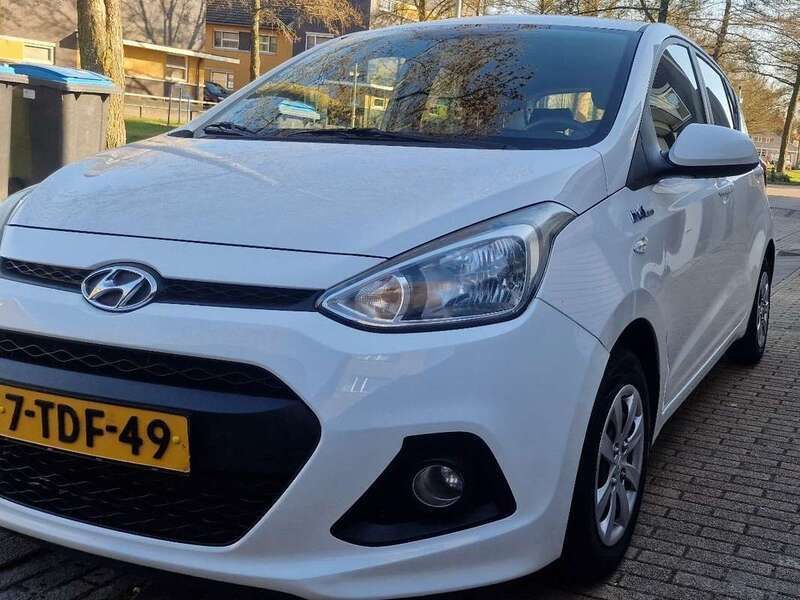 Wit Gebruikt 2014 Hyundai i10 Hatchback | € 5.250 (Eerlijke prijs) - Afbeelding 1/4