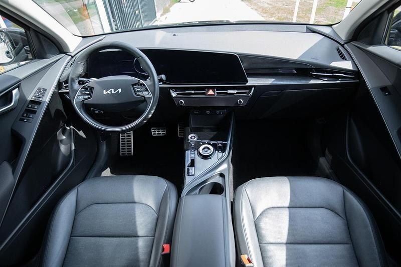 Occasion Kia Niro Premium 141 PK (103 kW) 2023 Zwart SUV